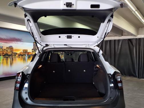 Fresh Powder 2026 Nissan Kicks SV