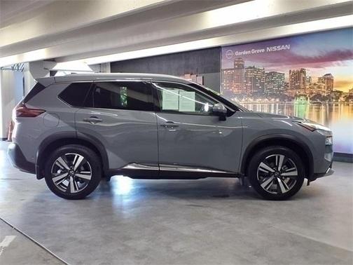 2022 Nissan Rogue Platinum