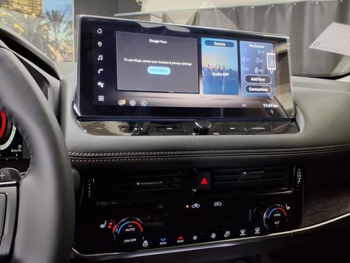 2025 Nissan Rogue Platinum