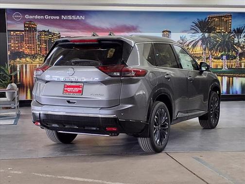 2025 Nissan Rogue Platinum