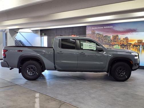 Boulder Gray Pearl 2026 Nissan Frontier PRO-4X