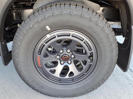 Super Black 2026 Nissan Frontier PRO-X