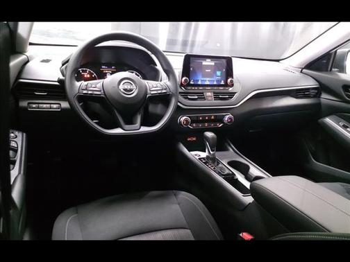 2025 Nissan Altima S FWD