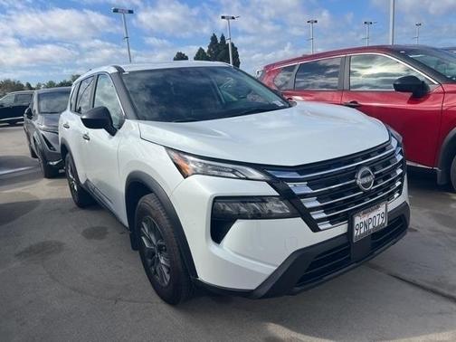 2024 Nissan Rogue S