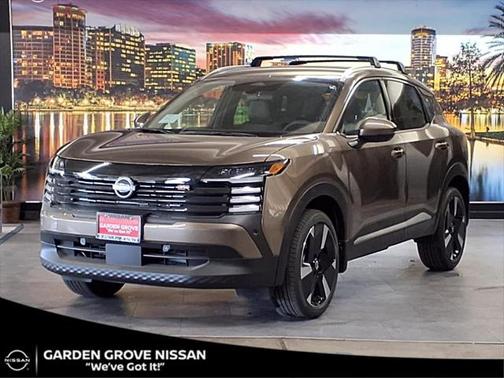 2025 Nissan Kicks SR