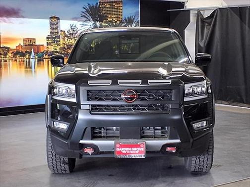 2025 Nissan Frontier PRO-X