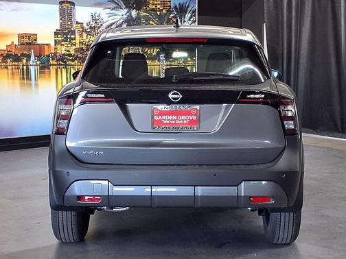 2026 Nissan Kicks S