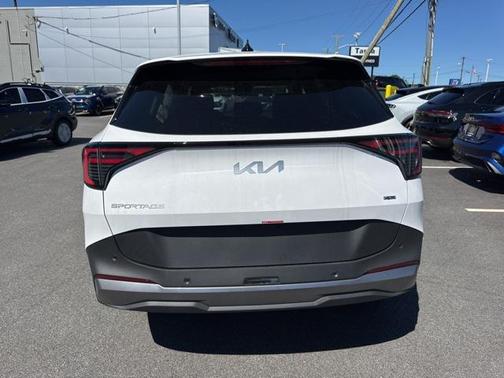 2026 Kia Sportage LX