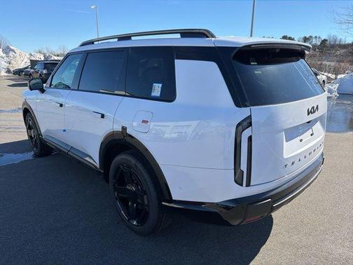 Glacial White Pearl 2027 Kia Telluride X-Line SX-Prestige