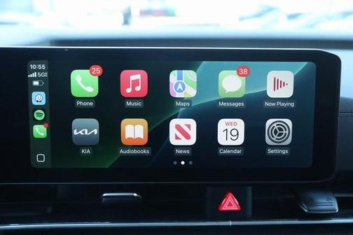 2025 Kia Carnival Hybrid EX