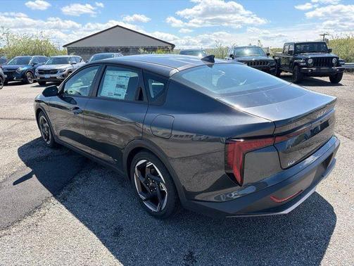 Interstellar Gray 2026 Kia K4 EX