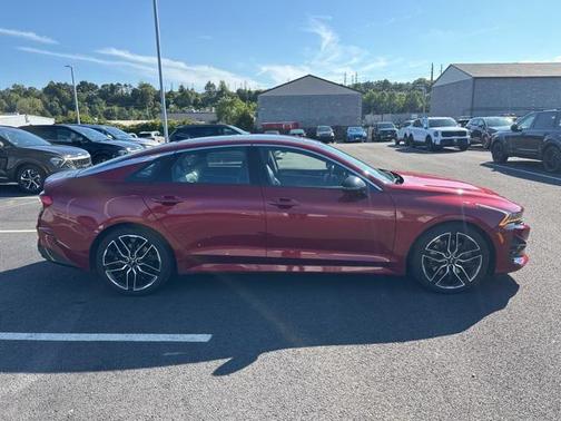 2021 Kia K5 GT