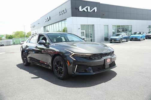 2025 Kia K5 LXS