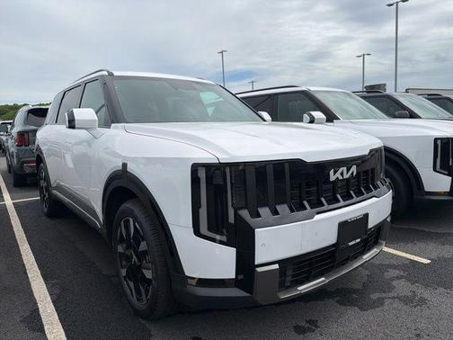 Glacial White Pearl 2027 Kia Telluride S