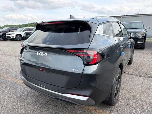 Gravity Gray 2026 Kia Sportage EX