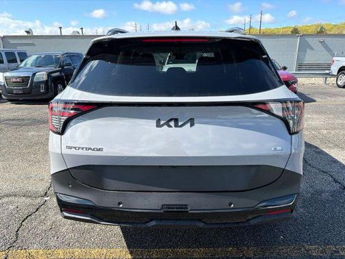 Wolf Gray 2026 Kia Sportage Plug-In Hybrid X-Line Prestige