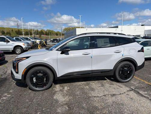Wolf Gray 2026 Kia Sportage Plug-In Hybrid X-Line Prestige