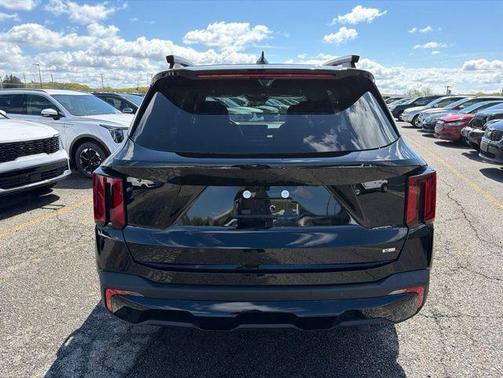 Ebony Black 2026 Kia Sorento SX