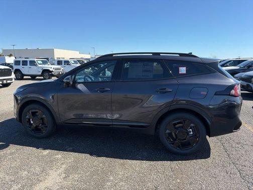 Panthera Metal Gray 2026 Kia Sportage X-Line