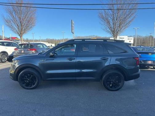 2023 Kia Sorento S