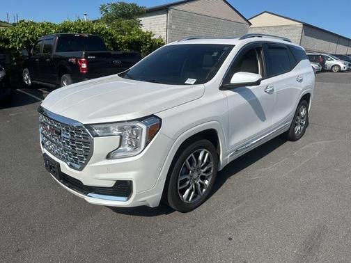 2022 GMC Terrain Denali