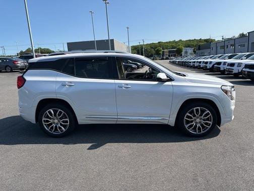 2022 GMC Terrain Denali