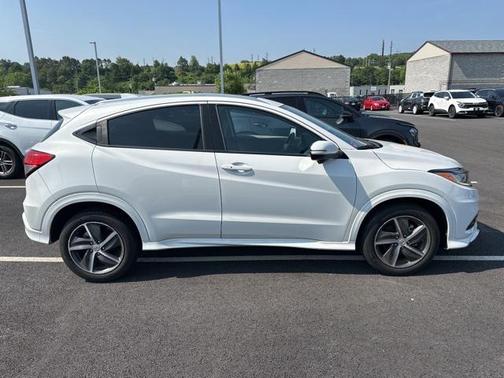 2020 Honda HR-V AWD Touring