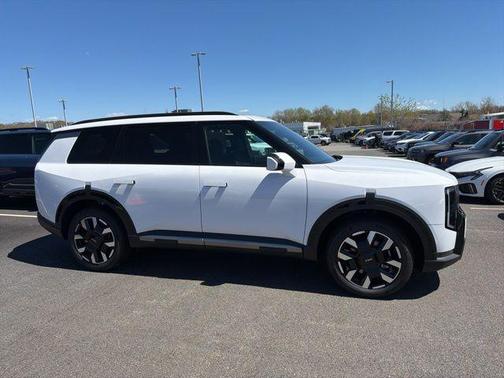Glacial White Pearl 2027 Kia Telluride S
