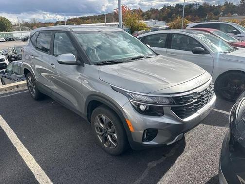 2024 Kia Seltos LX