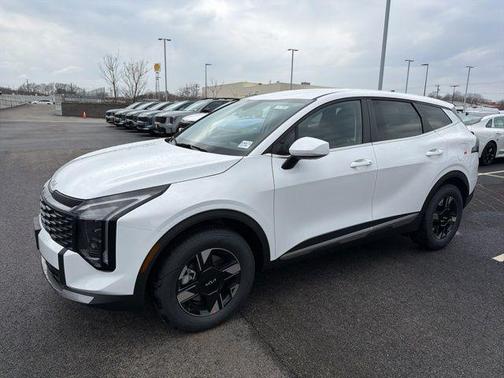 Glacial White Pearl 2026 Kia Sportage LX
