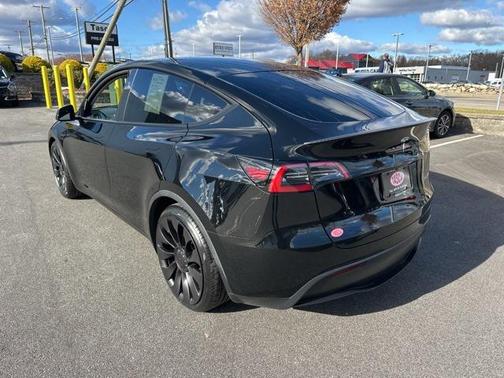 2023 Tesla Model Y Performance Dual Motor All-Wheel Drive