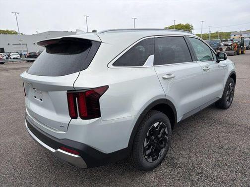 Ivory Silver 2026 Kia Sorento S