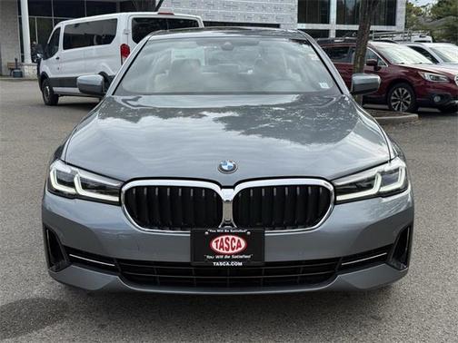 2022 BMW 530 i xDrive