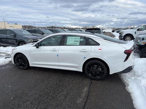 2026 Kia K5 GT-Line FWD