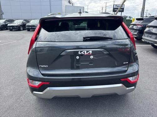 2025 Kia Niro Touring