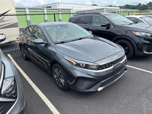 2022 Kia Forte LXS