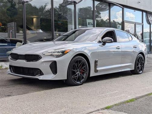 2022 Kia Stinger GT-Line