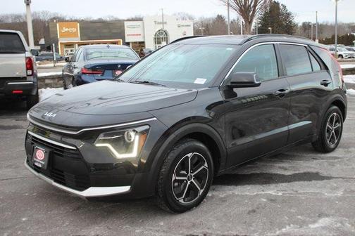 2023 Kia Niro EX