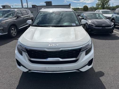 2023 Kia Seltos S