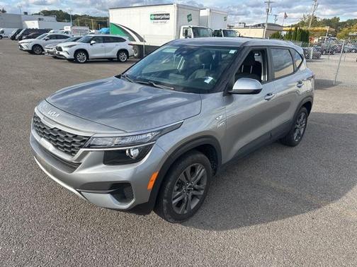2023 Kia Seltos LX