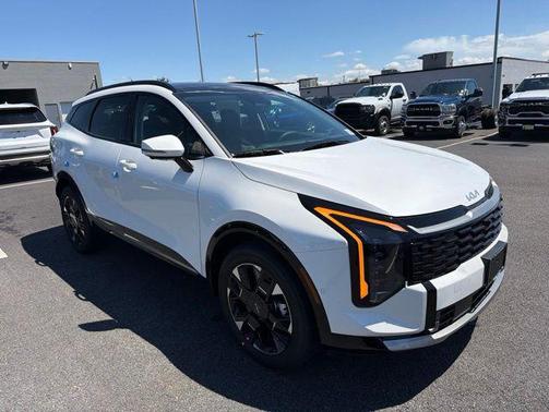 Snow White Pearl 2026 Kia Sportage Hybrid SX-Prestige