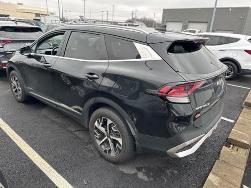 2023 Kia Sportage Hybrid EX