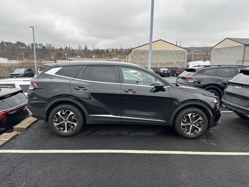 2023 Kia Sportage Hybrid EX