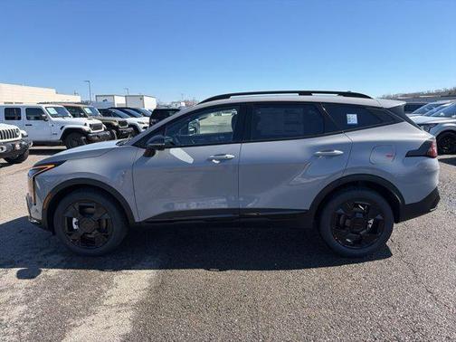Wolf Gray 2026 Kia Sportage X-Line