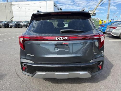 2026 Kia Seltos EX