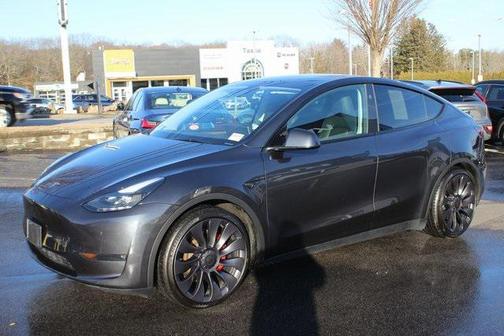 2024 Tesla Model Y Performance Dual Motor All-Wheel Drive