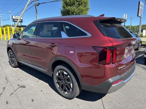 2025 Kia Sorento S