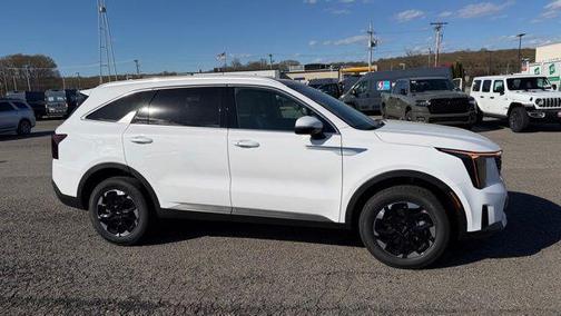 Glacial White Pearl 2026 Kia Sorento S