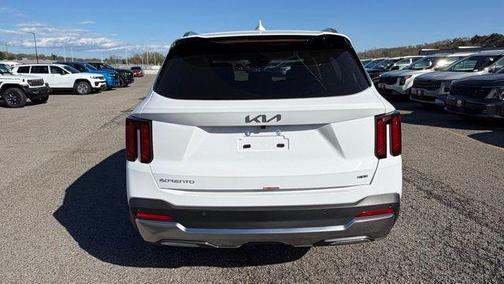 Glacial White Pearl 2026 Kia Sorento S