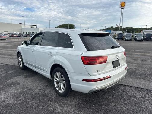 2019 Audi Q7 45 Premium